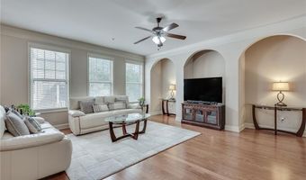 9005 Woodland Trl, Alpharetta, GA 30009