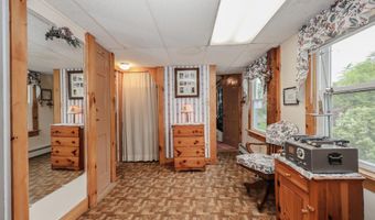 12 Old Deerfield Rd, Candia, NH 03034