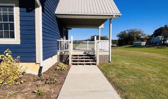 74 Substation Dr, Aurora, WV 26705