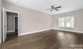 2728 Kilgo Way, Charlotte, NC 28205
