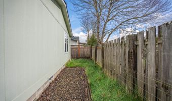 1856 Becca Ct SE, Albany, OR 97322