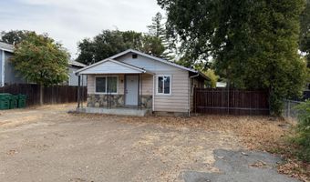 1715 School St, Anderson, CA 96007