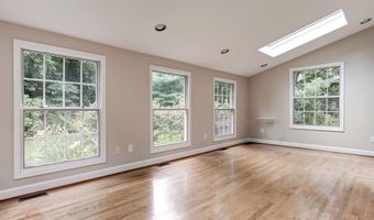 5013 BROOKDALE Rd, Bethesda, MD 20816
