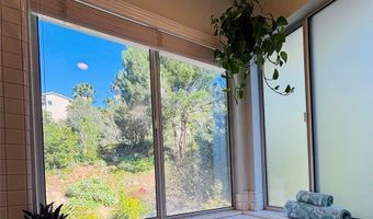 2114 Laura Dr, Escondido, CA 92027