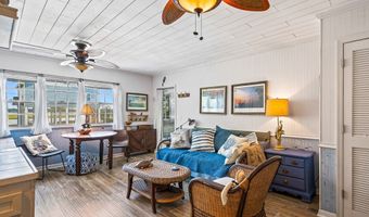 16 Pelican St, Alligator Point, FL 32346