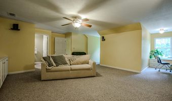 8900 Hinkson Rd, Benton, AR 72019