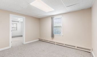 149 9th St, Belford, NJ 07718