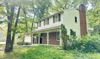 7325 Sheffield Dr SE, Ada, MI 49301