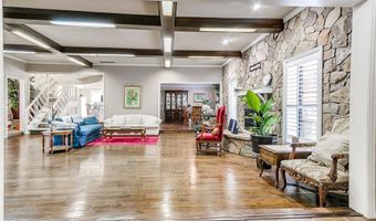 8101 Brownsville Ln, Bethany, OK 73008