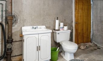 1402 Lehigh St, Allentown, PA 18103