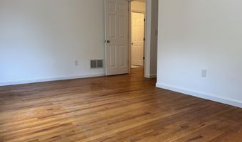 1025 Seaman Ave, Beachwood, NJ 08722