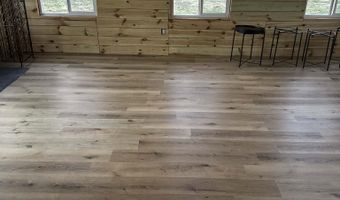 238 E Radio Ln, Arkansas City, KS 67005