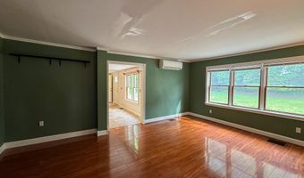 43 Holland St, Bangor, ME 04401