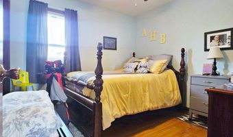110 Morgan St, Athens, WV 24712