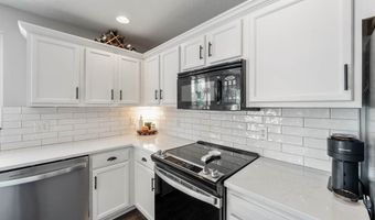 1209 10th Avenue Pl SE, Altoona, IA 50009
