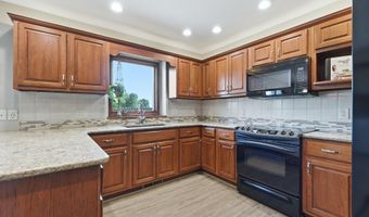 3919 County Rd 34, Auburn, IN 46706