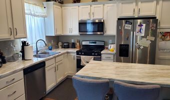 111 Depot Hill Ct, Allegan, MI 49010