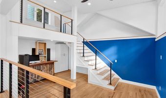 40 Rosner Ave, North Providence, RI 02904