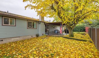 759 N Laurel St, Ashland, OR 97520