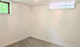 202 North Ln, Albert Lea, MN 56007