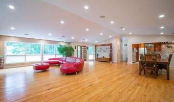 8313 STILL SPRING Ct, Bethesda, MD 20817