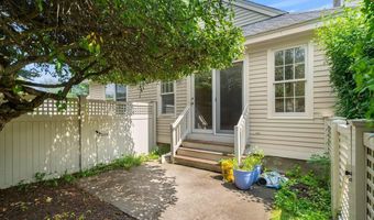 7 St Andrews Dr, Bedford, NH 03110
