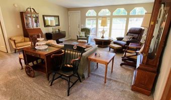 469 Lakeshore Dr, Bainbridge, GA 39819