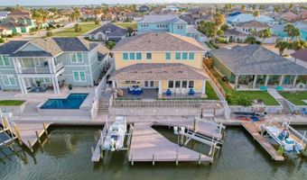 102 Angelfish Ct, Aransas Pass, TX 78336