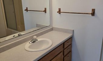 5695 Wilshire Dr, Madison, WI 53711