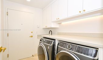 10101 Collins Ave 7D, Bal Harbour, FL 33154