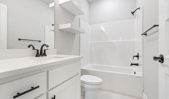 7002 SW Basswood Ave, Bentonville, AR 72713