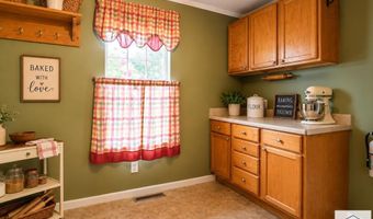 41 Boxwood Ln, Bassett, VA 24055