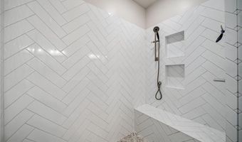 5172 Lower Creek St, Peachtree Corners, GA 30092
