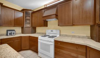 2161 Burnham Ct, Algonquin, IL 60102