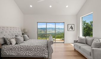 3060 Ashland Mine Rd, Ashland, OR 97520