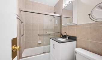 1021 ARLINGTON Blvd 240, Arlington, VA 22209
