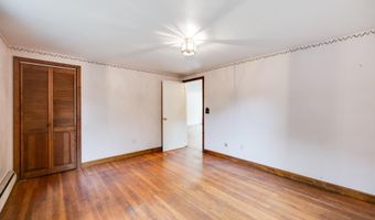 20 Sun Cir, Bourne, MA 02532