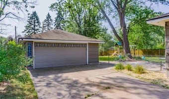122 106th Ave NW, Coon Rapids, MN 55448