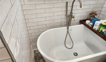 110 Crepe Myrtle Ln, Anderson, SC 29625