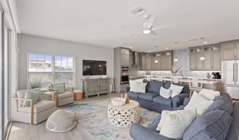 110 SPRING Ave, Anna Maria, FL 34216