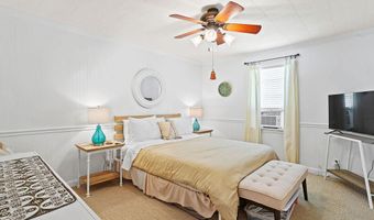 2684 LAKEVIEW Cir, Alford, FL 32420