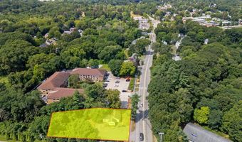 47 Macy St, Amesbury, MA 01913