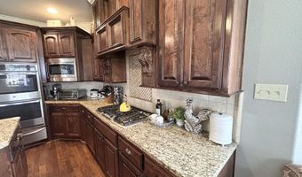 201 Avenue N, Abernathy, TX 79311