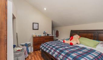 805 Farnum Pike, North Smithfield, RI 02896