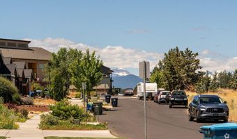 21227 Thornhill Ln, Bend, OR 97701