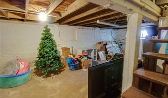 3308 Fernwood Ave, Alton, IL 62002
