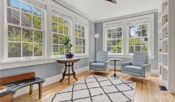 115 Milledge Hts, Athens, GA 30606