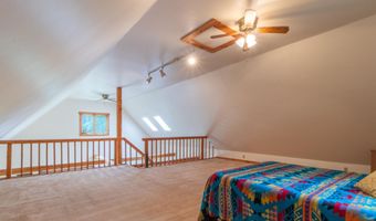 29 Roundy Brook Rd, Burke, VT 05871