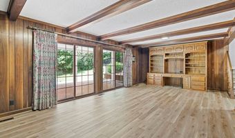 208 Millwood Rd, Abbeville, SC 29620