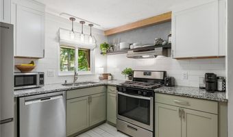 4400 Laurel Oak Dr, Allison Park, PA 15101